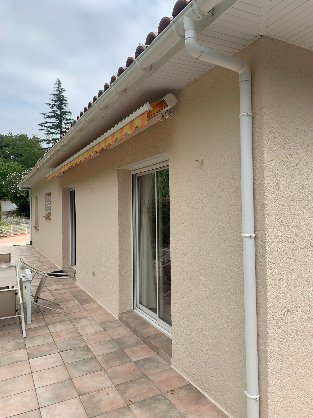Terrasse après travaux — rénovation de façade à Péchabou (31320)