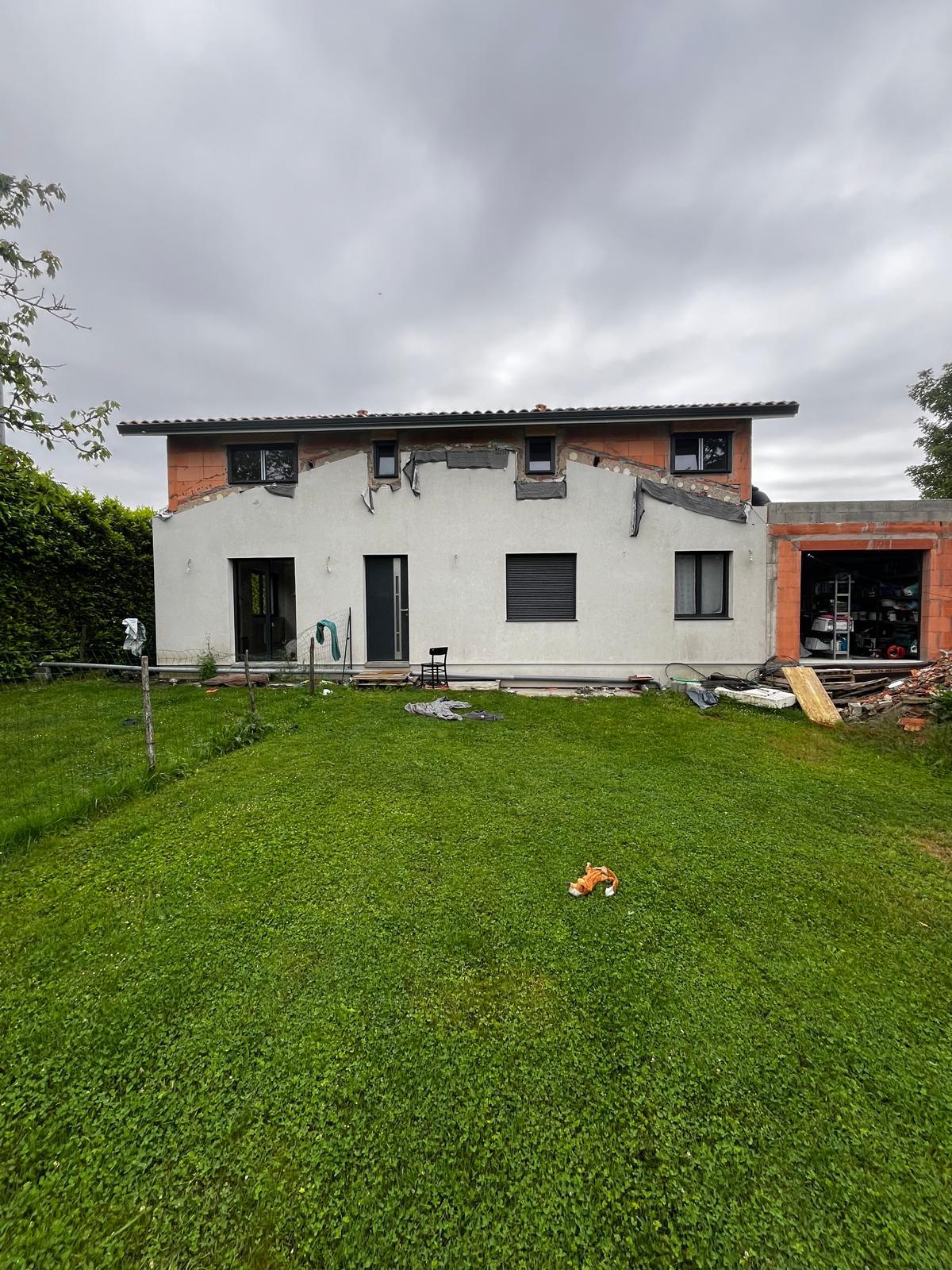 Façade arrière avant travaux — isolation thermique par l'extérieur à Odars (31450)