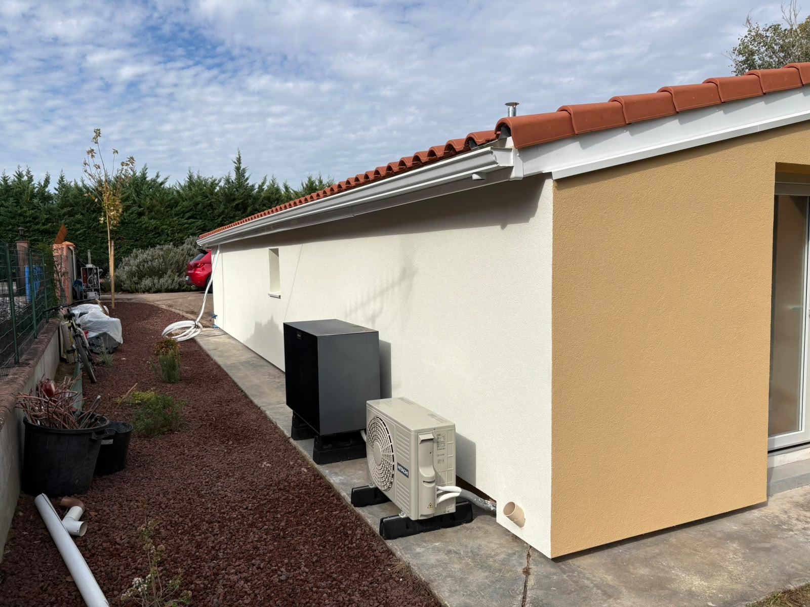 Pignon après travaux — isolation thermique par l'extérieur au Vernet (31810)