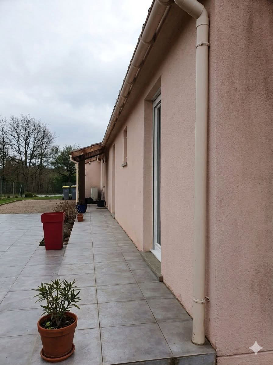 Ravalement de façade à Saint-Orens-de-Gameville - Avant